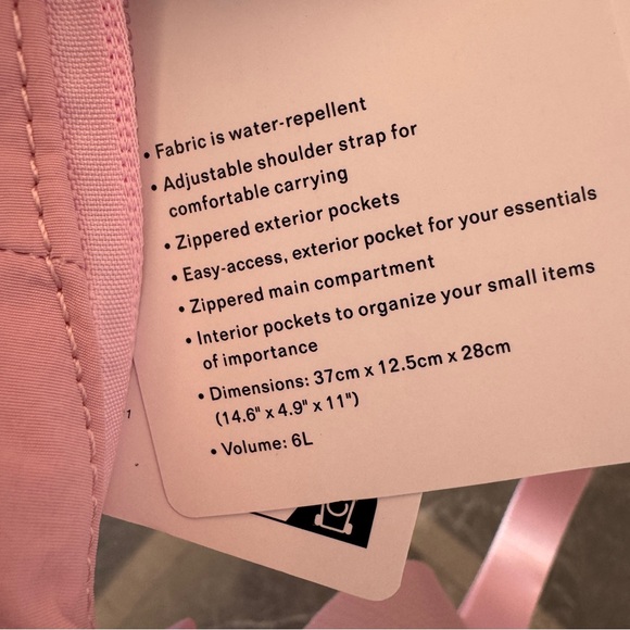 Lululemon Pink Logo 6L Crossbady Bag - Picture 4 of 8